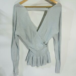 Bluoltre long sleeves tops new without tags